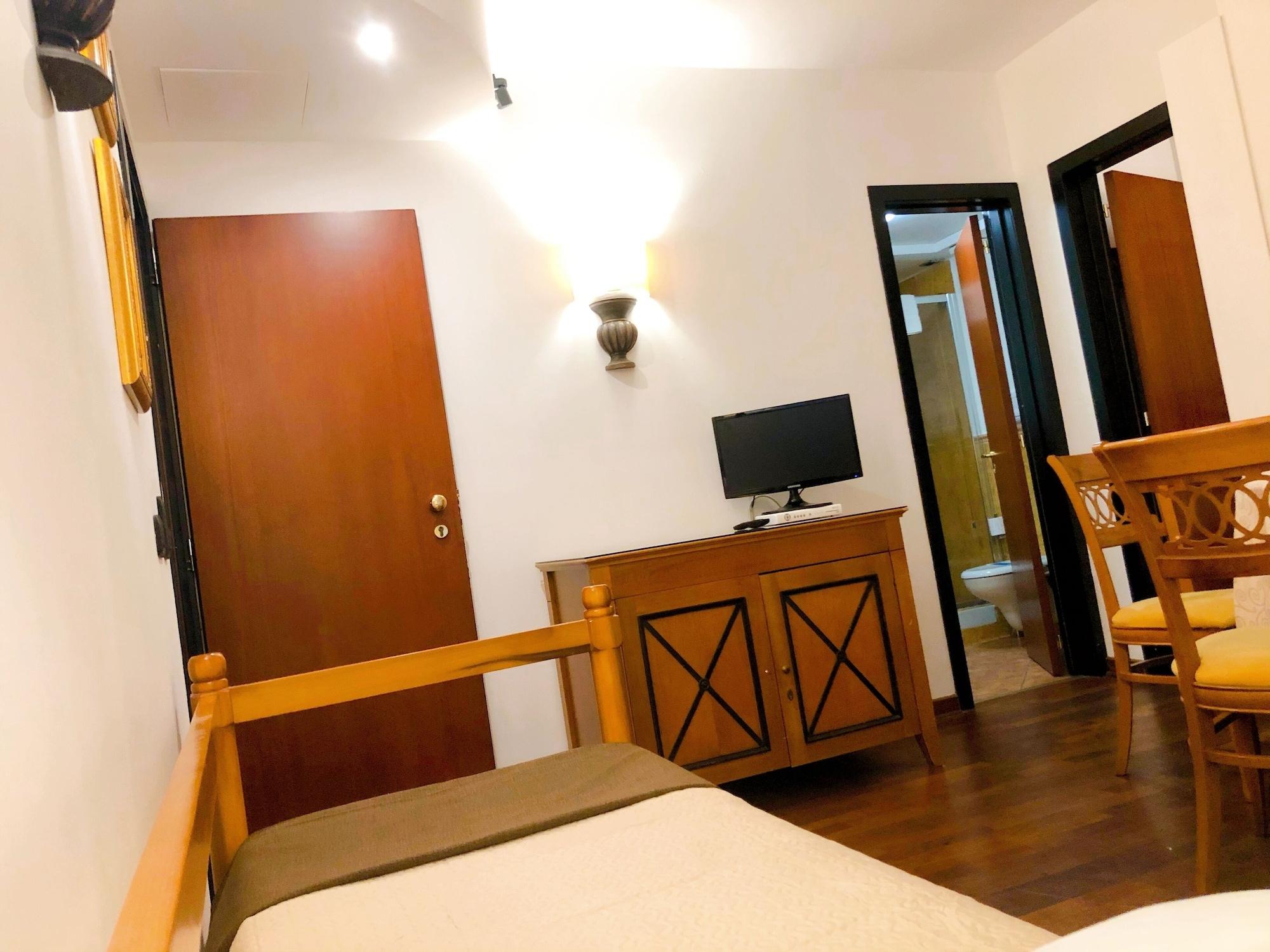 Hotel Florio Operà Palermo Central Extérieur photo