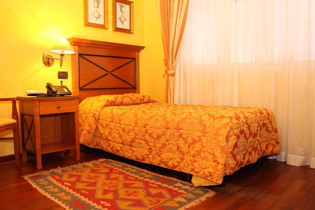 Hotel Florio Operà Palermo Central Extérieur photo